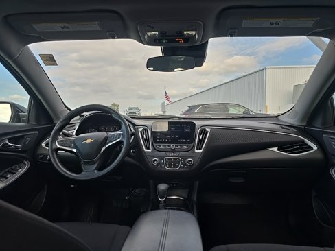 Used 2024 Chevrolet Malibu LT image 21