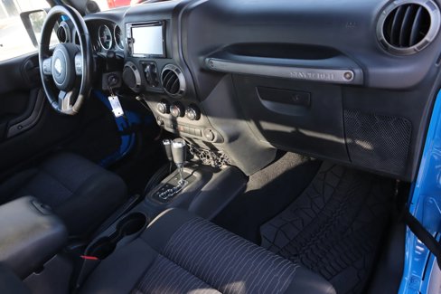 Used 2012 Jeep Wrangler Unlimited Sport image 23