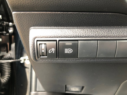 Certified 2023 Toyota Corolla SE image 10