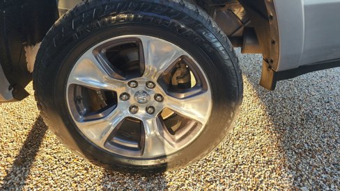 Used 2020 RAM 1500 Laramie image 46