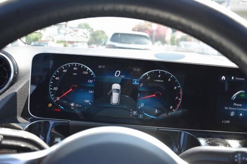 Used 2021 Mercedes-Benz GLA 250 4MATIC image 16