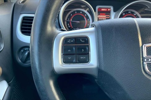 Used 2020 Dodge Journey SE w/ SE Popular Equipment Group image 19