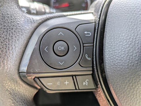 Used 2021 Toyota RAV4 XLE image 14