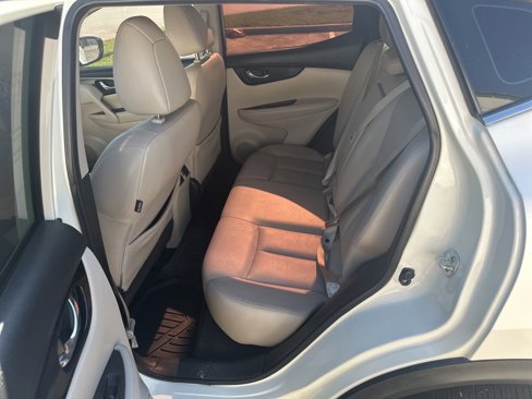 Used 2017 Nissan Rogue Sport SL w/ SL Premium Package image 8