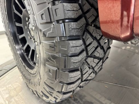Used 2017 Ford F150 Lariat image 11