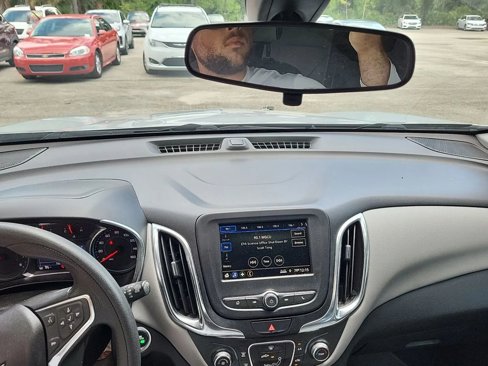 Used 2019 Chevrolet Equinox LT image 10