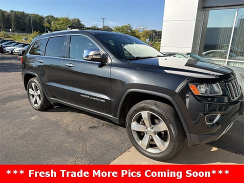 Used 2014 Jeep Grand Cherokee Limited w/ Trailer Tow Group IV image 2