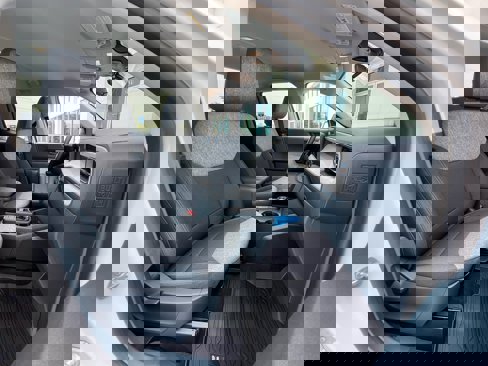 New 2025 Ford Maverick XLT image 29