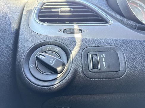 Used 2016 Dodge Journey Crossroad w/ Popular Equipment Group image 24