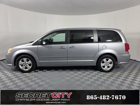 Used 2013 Dodge Grand Caravan SE image 4