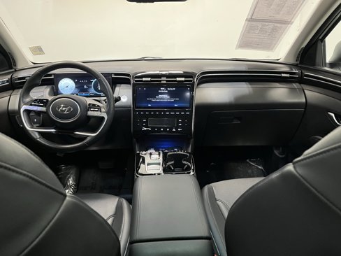Used 2022 Hyundai Tucson Limited image 17
