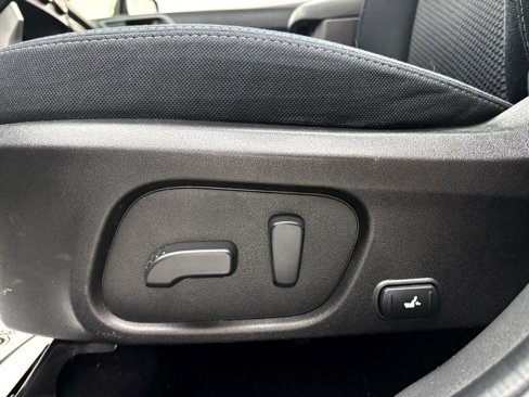 Used 2015 Subaru Forester 2.5i Premium w/ All-Weather Package image 16