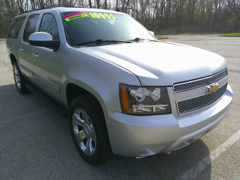 Used 2013 Chevrolet Suburban LT image 6