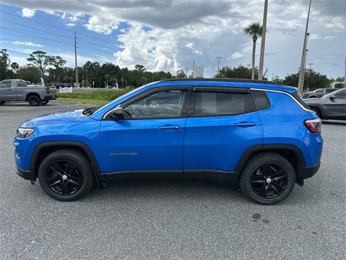 Certified 2022 Jeep Compass Latitude image 7