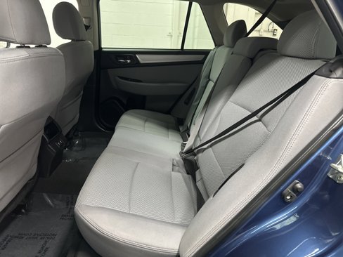Used 2019 Subaru Outback 2.5i Premium image 35