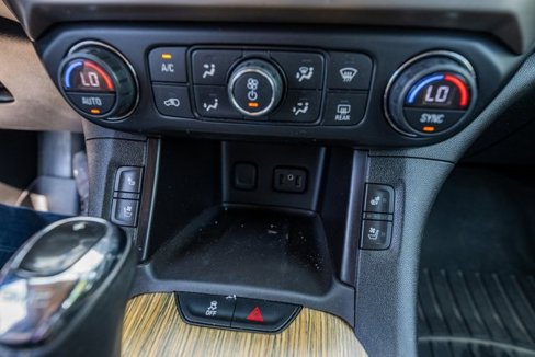 Used 2017 GMC Acadia Denali w/ Technology Package image 19