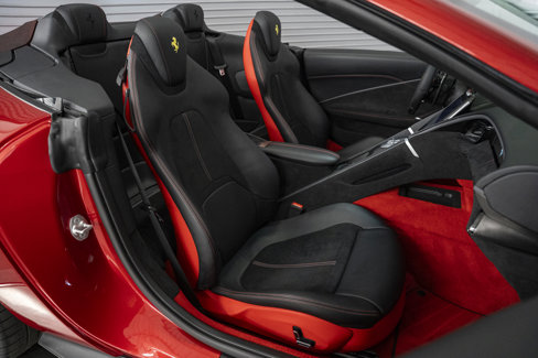 Used 2024 Ferrari Roma Spider image 25