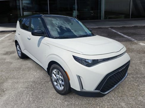 New 2025 Kia Soul S image 3