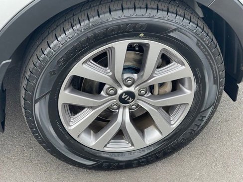 Used 2016 Kia Sportage LX image 23