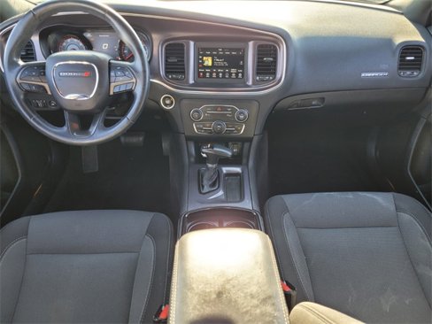 Used 2018 Dodge Charger SXT w/ Blacktop Package image 11