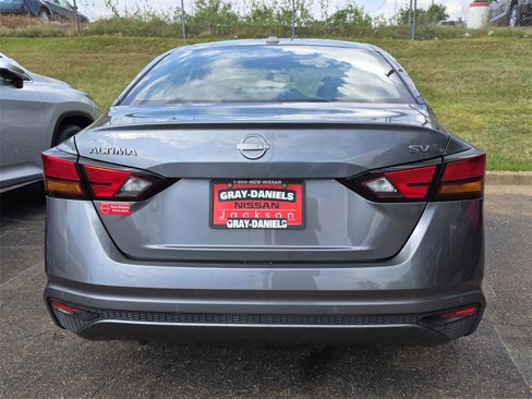 Used 2024 Nissan Altima 2.5 SV image 6