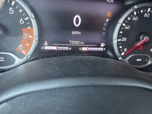 Used 2021 Jeep Renegade Latitude image 10