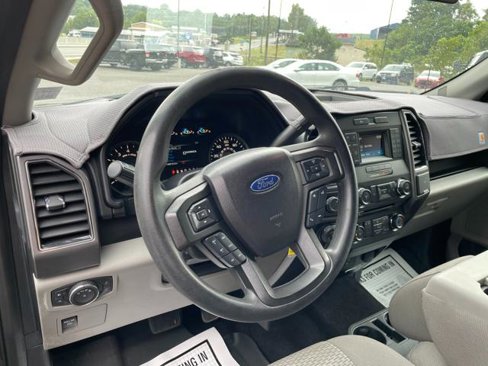 Used 2017 Ford F150 XLT w/ Trailer Tow Package image 19