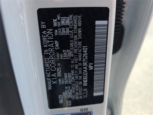 Certified 2024 Kia Seltos S image 32