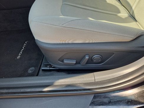 Used 2024 Hyundai Sonata SEL image 17