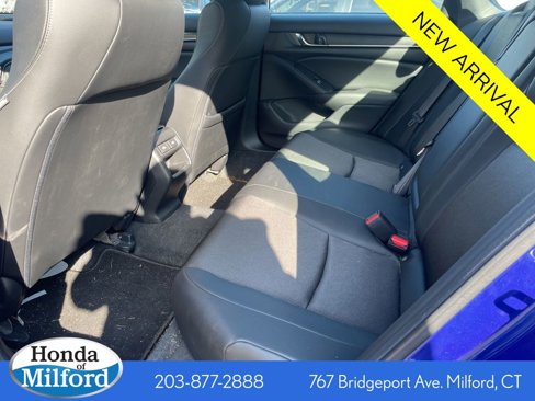 Used 2022 Honda Accord Sport image 4