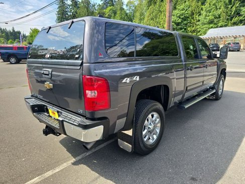 Used 2011 Chevrolet Silverado 3500 LTZ image 6