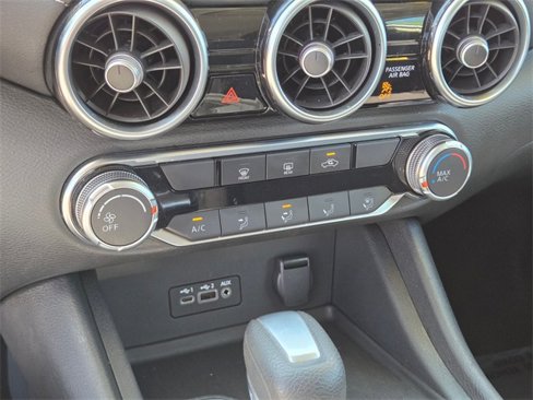 Used 2023 Nissan Sentra SV image 30