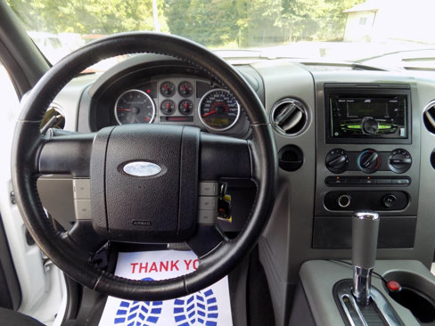Used 2007 Ford F150 Lariat image 15