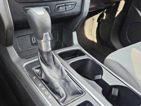 Used 2017 Ford Escape SE image 23