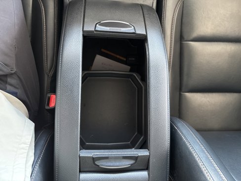 Used 2019 Toyota Highlander XLE image 21