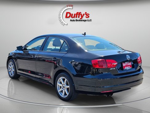 Used 2011 Volkswagen Jetta SE image 13