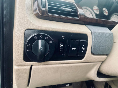Used 2006 Ford Five Hundred Limited image 21
