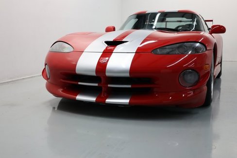 Used 1997 Dodge Viper GTS image 34