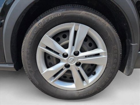 Used 2023 Nissan Kicks S image 24