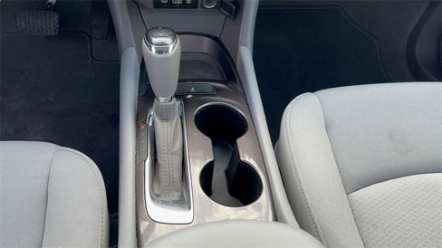 Used 2020 Chevrolet Malibu LS image 14