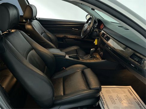Used 2008 BMW 335i Coupe image 27