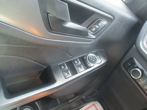 Used 2023 Ford Escape Active image 15