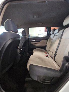 Used 2020 Hyundai Santa Fe SEL image 30