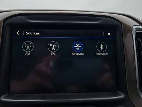 Used 2019 Chevrolet Silverado 1500 High Country w/ Technology Package image 31