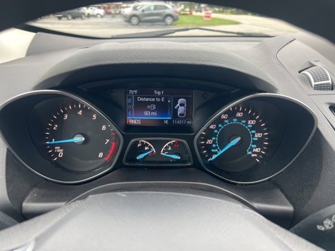 Used 2016 Ford Escape SE w/ Equipment Group 201A image 22