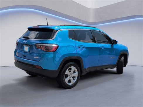 Used 2018 Jeep Compass Latitude w/ Popular Equipment Group image 4