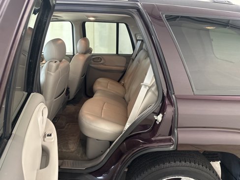 Used 2008 Chevrolet TrailBlazer LT w/ Sun And Sound Package image 12