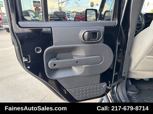 Used 2010 Jeep Wrangler Unlimited Sport image 49