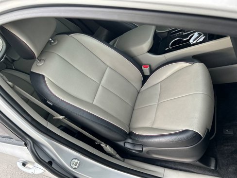Used 2019 Kia Sedona EX image 25