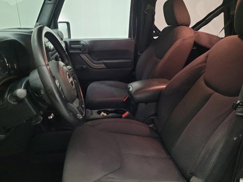Used 2013 Jeep Wrangler Sport image 17